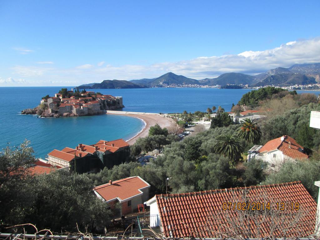 Guest House Ivo Jovanovic Sveti Stefan Bagian luar foto