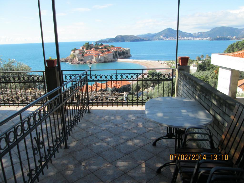 Guest House Ivo Jovanovic Sveti Stefan Ruang foto