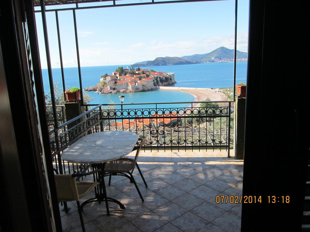 Guest House Ivo Jovanovic Sveti Stefan Ruang foto