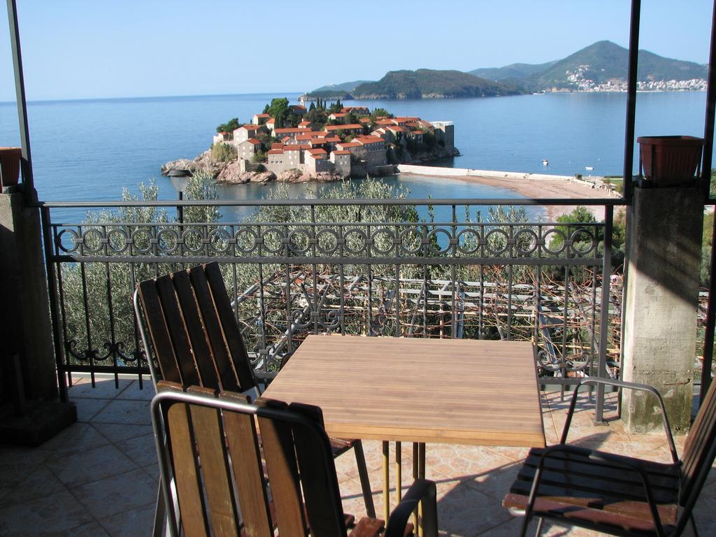 Guest House Ivo Jovanovic Sveti Stefan Ruang foto