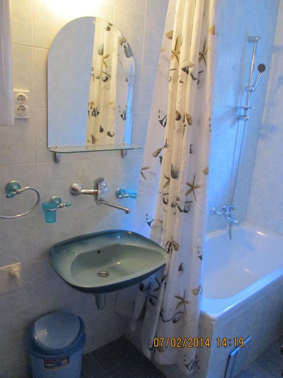 Guest House Ivo Jovanovic Sveti Stefan Bagian luar foto